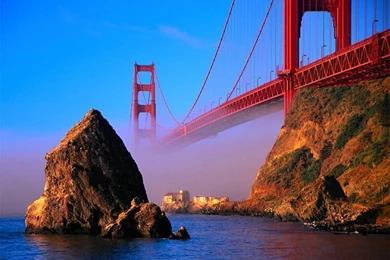 Staring Apocalypse: Golden Gate Bridge