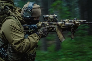 Download Wallpapers 2560x1024 Soldiers, Night, Forest, Weapons Dual ...