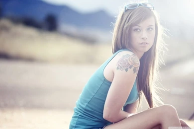 Girl Wallpapers Wide