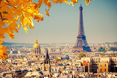 Eiffle Tower Paris Wallpapers.jpg