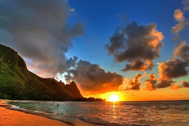 Beach Sunset HD Wallpaper.jpg