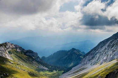 Alps iPhone 4s Wallpapers Download