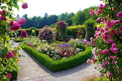 Beautiful Flower Garden And Lawn Ideas Flowers Wallpapers