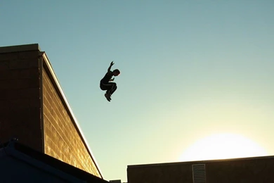 The Jump From The Roof Of Parkour Wallpapers And Images ...