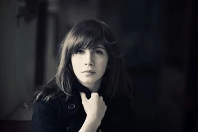 Lonely Girl iPhone 4s Wallpapers Download