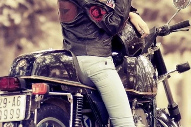 Girl And Old Motorcycles iPhone 5 Wallpapers