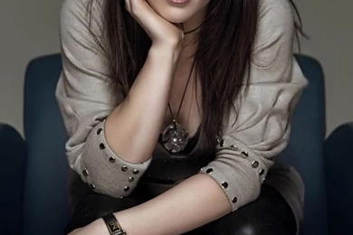 Cool Girl iPhone Wallpapers 123mobileWallpapers.com