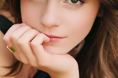 Emma Watson iPhone 5s Wallpapers