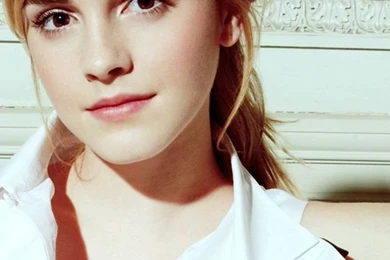 Emma Watson Daily iPhone Wallpapers Free Wallpapers For iPhone 6s ...