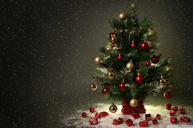 2015 Christmas Tree Wallpapers   Photos, Images, Pics, Pictures ...
