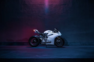 Ducati 1199s Bike Wallpapers Download For Destkop & Mobile