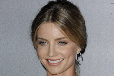 Annabelle Wallis Wallpapers   Celebrity Wallpapers