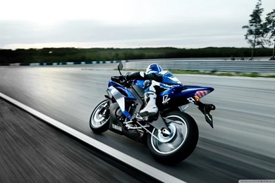 Yamaha Motorcycle HD Desktop Wallpapers : Widescreen : High ...