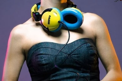 Dj Tina iPhone 5s Wallpapers Download