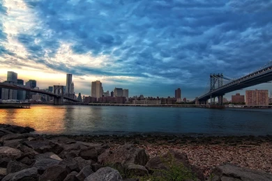 Manhattan Bridge And Brooklyn Bridge Wallpaper.jpg