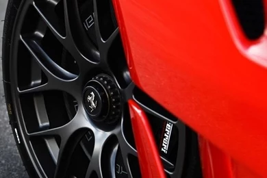 Calling All iPhone 4/4S Owners: 20 Hot Car Wallpapers You'll Love