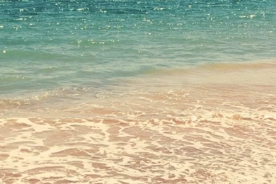 640x1136 Clean Beach Iphone 5 Wallpapers