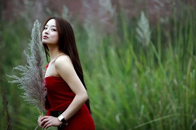 Beautiful Girls Desktop Wallpapers 1280x800.jpg