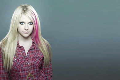 Sweet Avril Lavigne Wallpapers PC