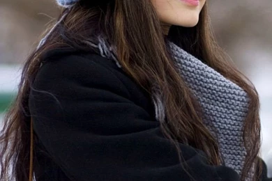 Girl Winter iPhone 5s Wallpapers Download