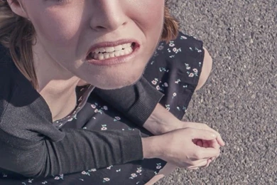 Download Girl Drops Her Ice Cream HD Wallpapers For iPhone 5 / 5s ...