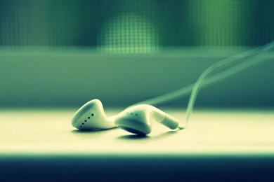 Apple in ear headphones music hd wallpaper 1920x1080 1784.jpg