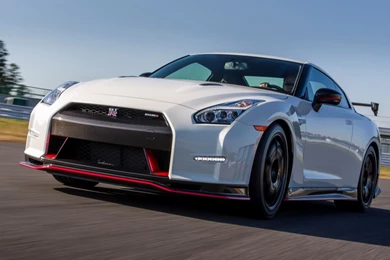 Nissan GT R 2015 HD Wallpapers