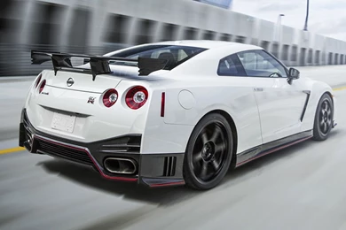 Nissan GT R Nismo (2015) US Wallpapers And HD Images