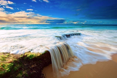 Blue Ocean Falling On The Rocks Desktop Wallpapers 28187