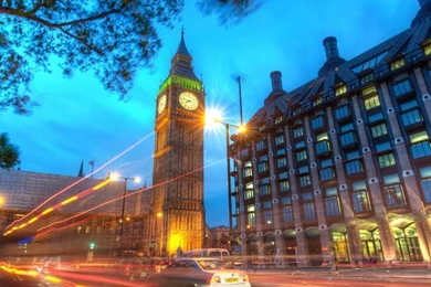 Big Ben In London At Night iPad Wallpapers Download