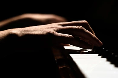 Playing Piano Wallpapers