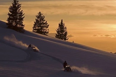 27 Snowmobile HD Wallpapers