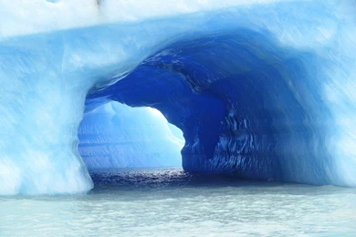 Beauty Iceberg Wallpapers Free