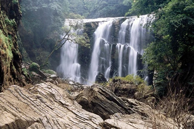 Desktop Wallpapers · Gallery · Nature · Scenic Waterfalls   Best ...