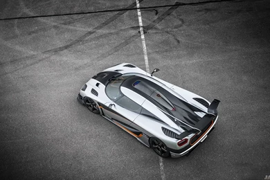One:1   Koenigsegg