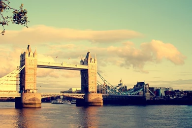 Download Wallpapers 2560x1600 United Kingdom, Water, City, London ...