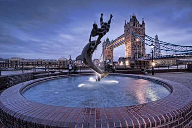 London Bridges Statues Fountain Wallpapers