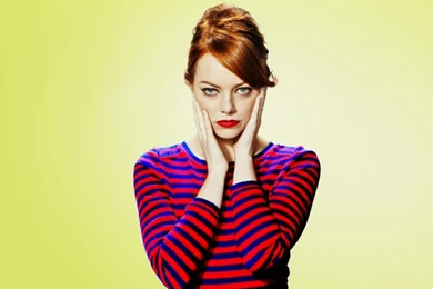 Emma Stone Pretty Widescreen Desktop Wallpapers   Wallpapers
