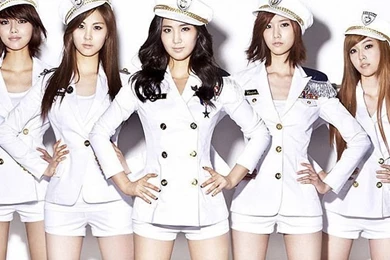 Girl In Morning Sunrise iPhone 5 Wallpapers Download ...