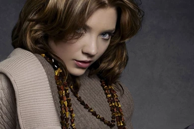 Natalie Dormer Background 1