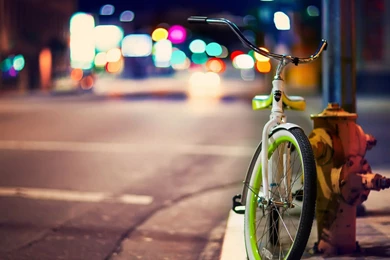Bicycle On The City Street Wallpapers   Photography Wallpapers
