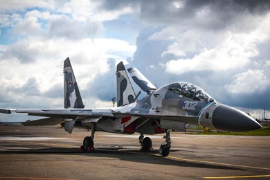 Download Wallpapers 3840x2160 Su 27 Flanker, Aircraft, Runway, Sky ...