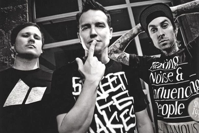 All New Pix1: Blink 182 Wallpapers Iphone