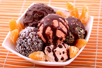 Different falours with chocolate ice cream hd wallpapers.jpg