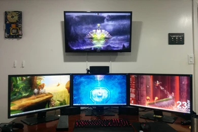 My Battlestation With Brand New Wallpapers! : Battlestations