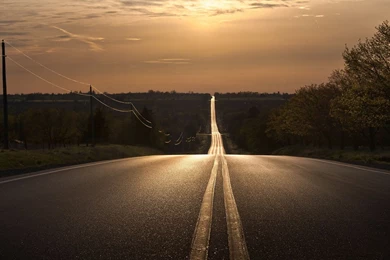 Long Road To Sunset HD Wallpapers.jpg