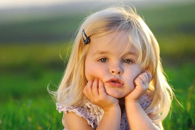 Cute Baby Girls Wallpapers HD Pictures