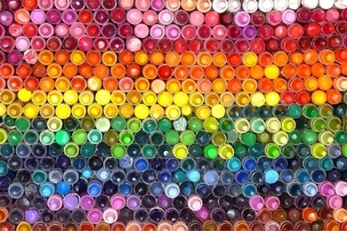 35+ Bright & Colourful Wallpapers To Download