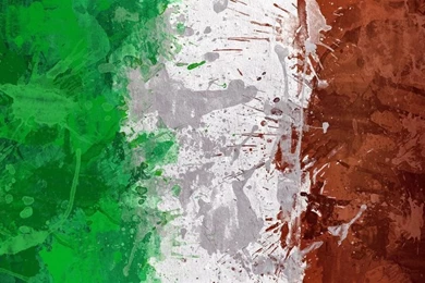 Italian_flag_wallpaper_by_magnaen d38qye7.jpg