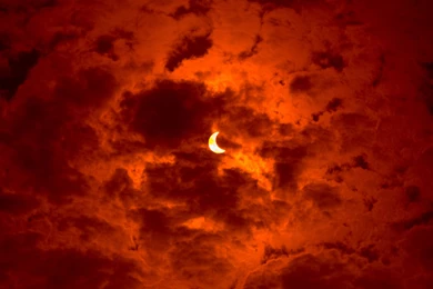 Sun And Moon HD Wallpaper, Sun And Moon Pictures, New Wallpapers